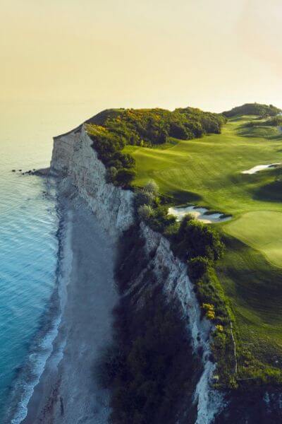 Thracian Cliffs Golf Package