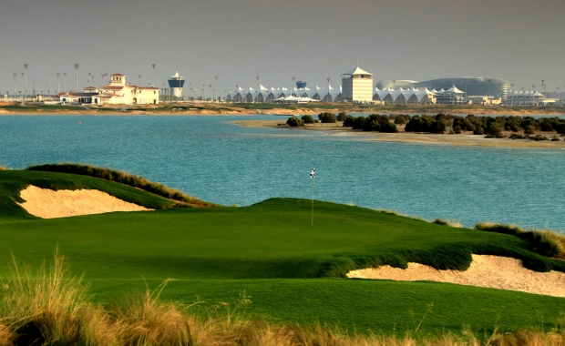 golf-holidays-in-october-yas-links-abu-dhabi