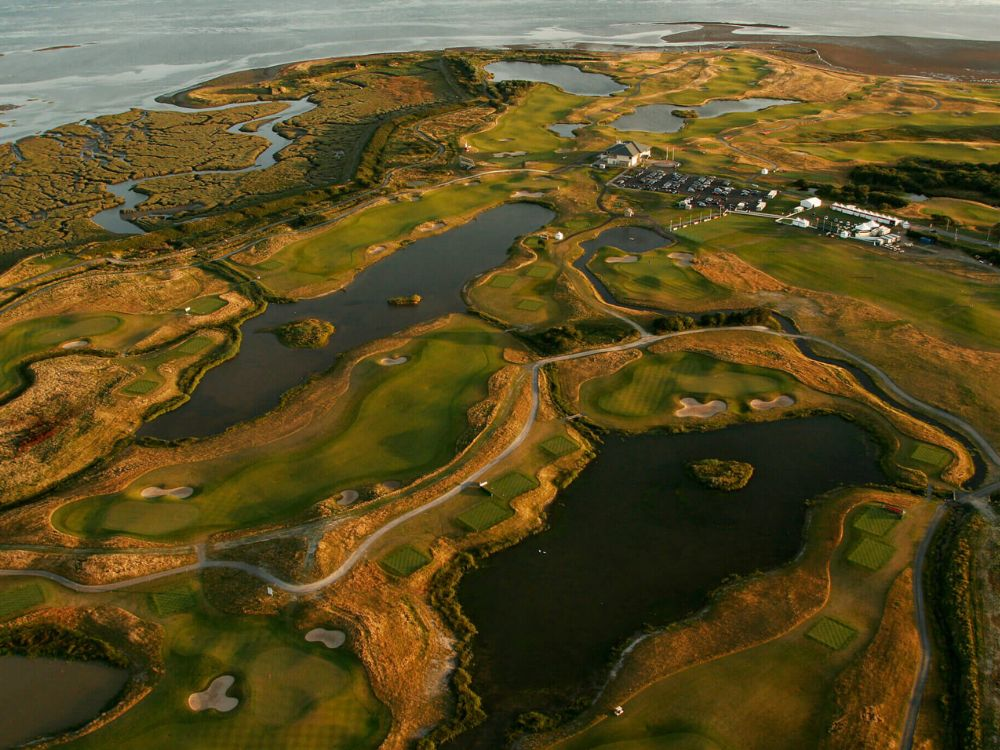 Machynys Peninsula Golf Club